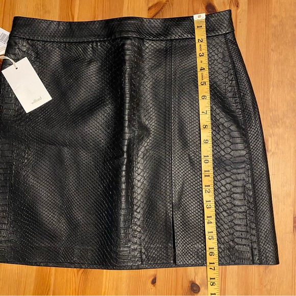 Aritzia Wilfred New Patio Leather Mini Skirt High Waisted Vegan Cocktail Python - Picture 9 of 15